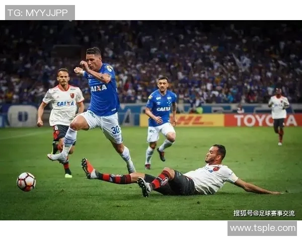 足球明星训练精华揭秘如何提升技术水平和竞技状态的有效方法