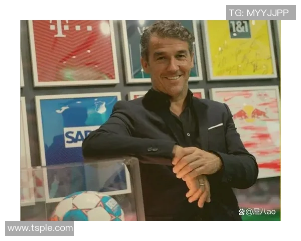 追忆美国足球传奇人物的离世与贡献纪念