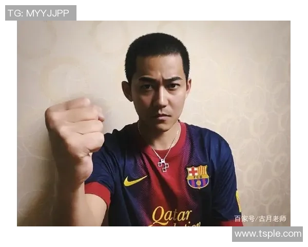 苏醒与足球明星之间的友谊与合作探索