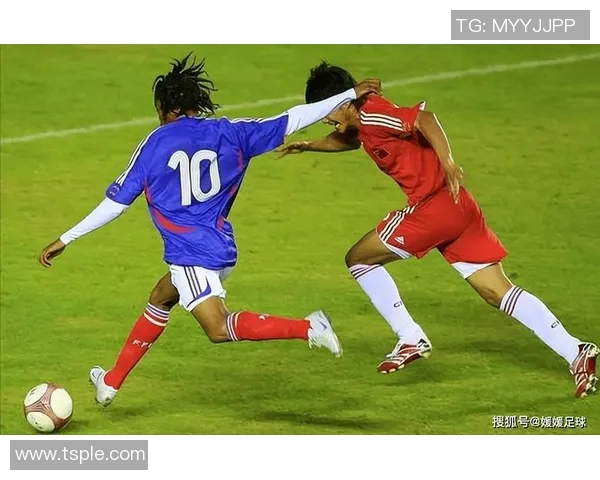 山口雷法与爱媛FC的激烈对决展现足球魅力与团队精神