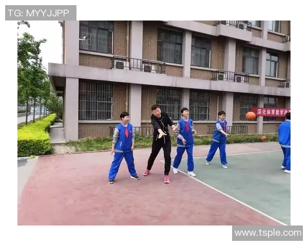 排球课堂乐趣多多探索多种体育课游戏的创意与技巧